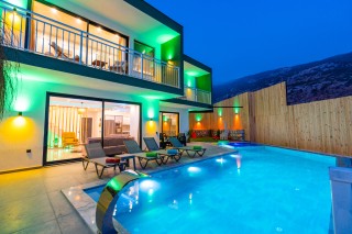 Villa Bu Yaz, Muhafazakar Balayı Villası | Kalkandavillan