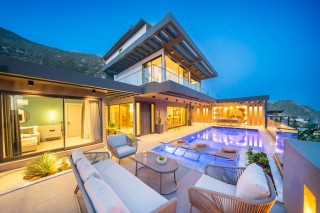 Villa Nova, Deniz Manzaralı Lüks Villa | Kalkandavillan 