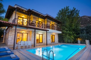 Villa Otantik, Deniz Manzaralı Villa | Kalkandavillan