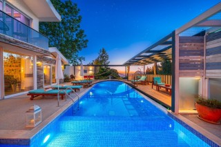 Villa Stella mit beheiztem Pool | Kalkandavillan